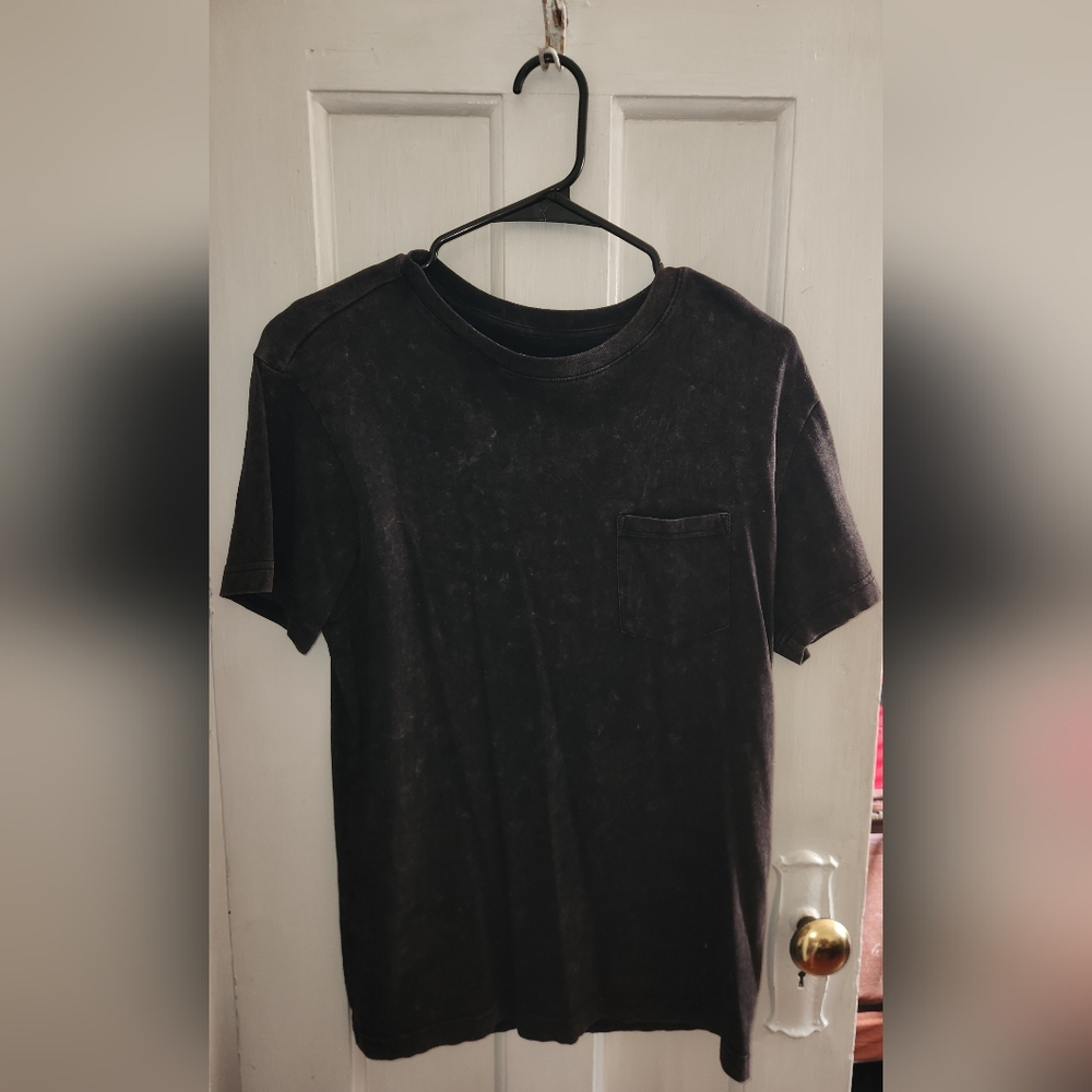 Men's Black Acid Wash Tshirt
